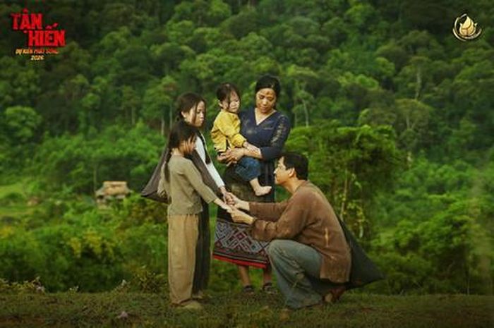 Một phân cảnh đầy cảm xúc trong phim "Tận hiến", tái hiện sự khốc liệt và thầm lặng của nghề tình báo.
