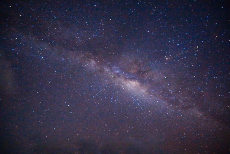 Hành trình săn Milky Way thường đòi hỏi sự kiên nhẫn, bắt đầu từ nửa đêm và kéo dài đến tận khi hửng sáng.