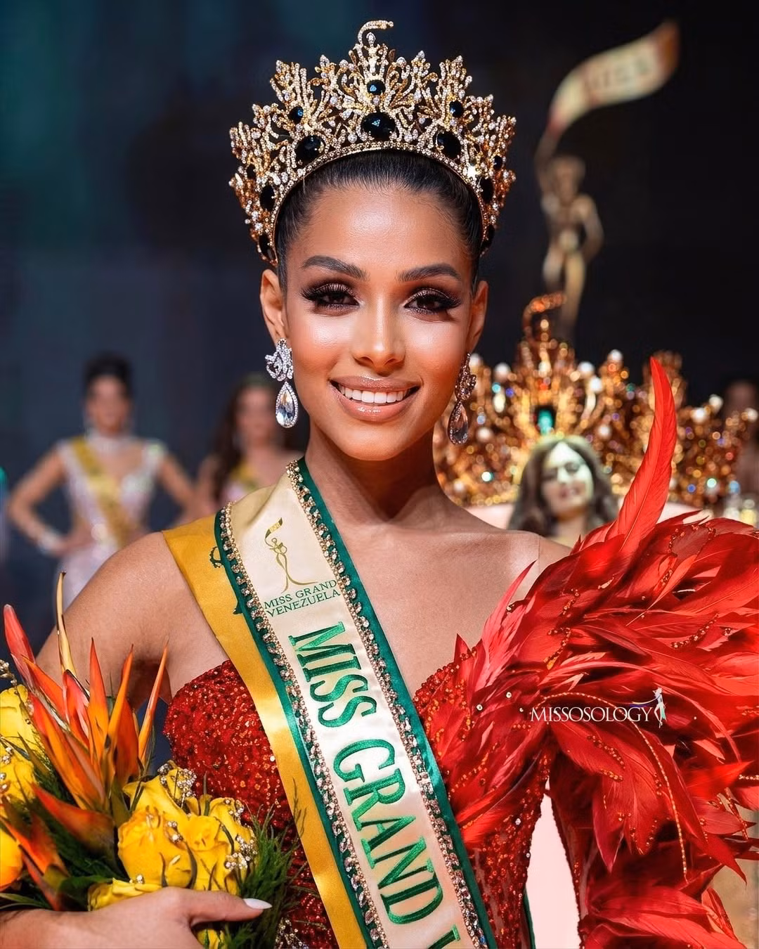 Khoảnh khắc Lady Di Mosquera chính thức trở thành tân Hoa hậu Hòa bình Venezuela 2026.