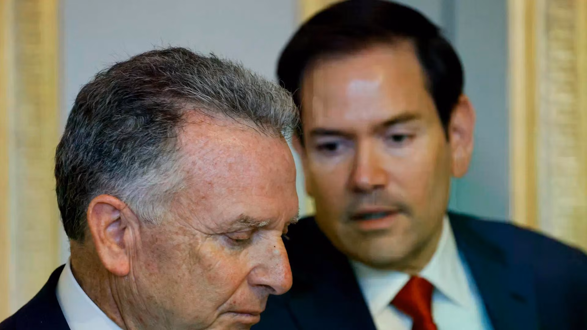 Ngoại trưởng Mỹ Marco Rubio và đặc phái viên Nhà Trắng Steve Witkoff trong khuôn khổ nỗ lực hòa giải xung đột Mỹ - Iran.
