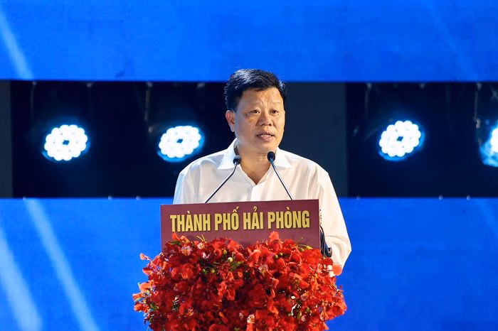 Phó Chủ tịch UBND TP Hải Phòng Lê Trung Kiên phát biểu khai mạc sự kiện. Ảnh: VC
