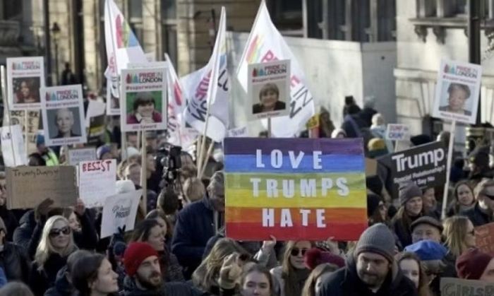 Các chính sách kinh tế của chính quyền Trump hiện trở thành tâm điểm của những cuộc tranh luận gay gắt.
